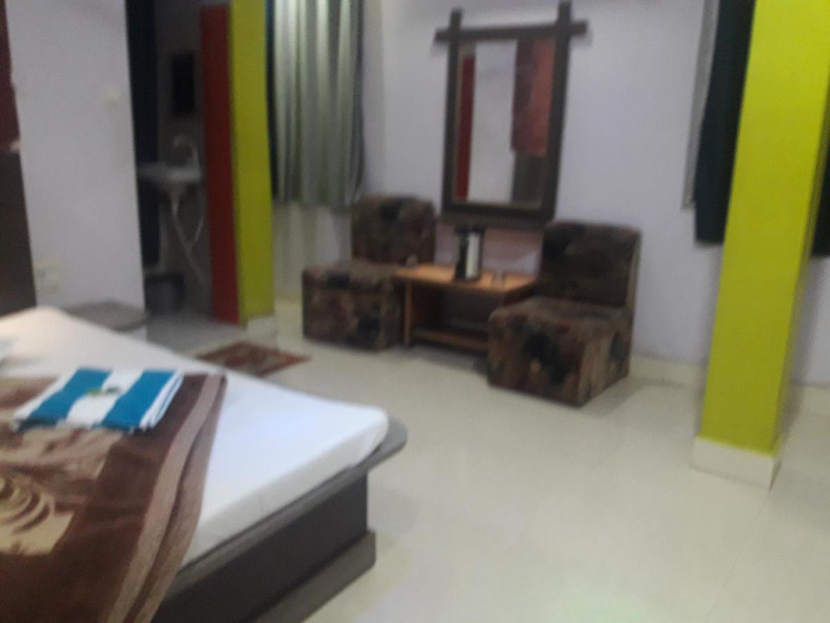 Hotel Rajvihar Pachmarhi Ngoại thất bức ảnh