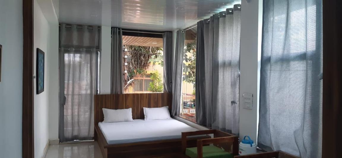 Hotel Rajvihar Pachmarhi Ngoại thất bức ảnh